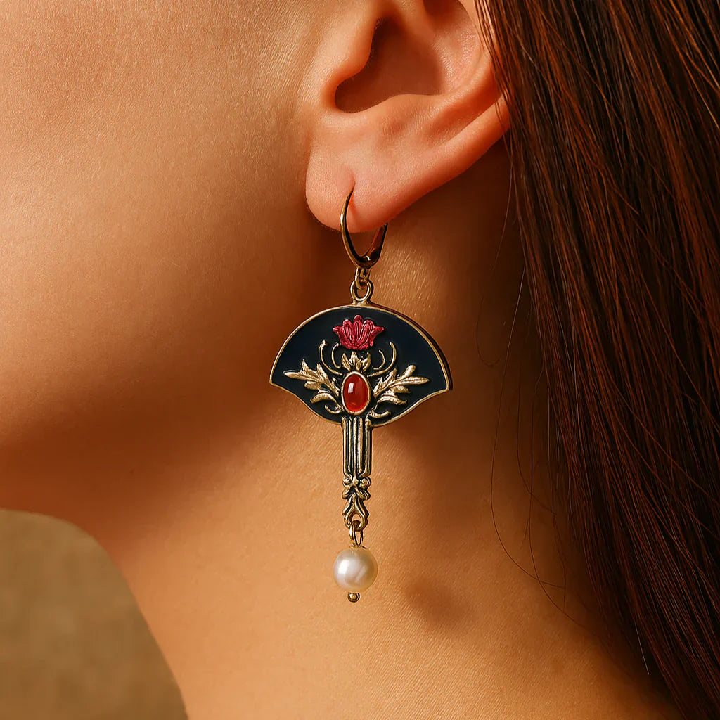 Boucles d'oreilles en perles rouges vintage