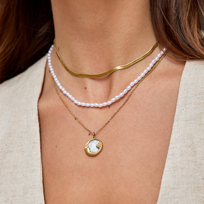 Collier en chaîne dorée