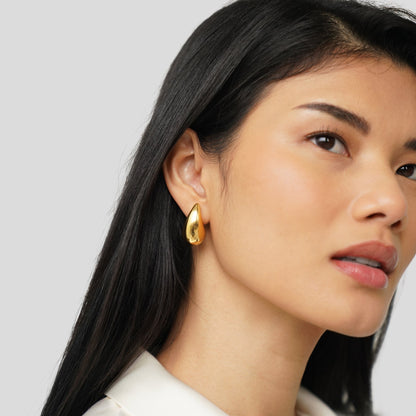Boucles d'oreilles en or en forme de goutte