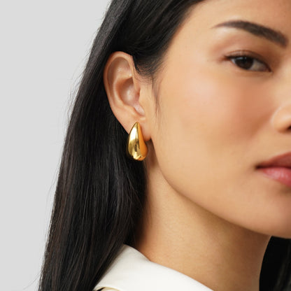 Boucles d'oreilles en or en forme de goutte