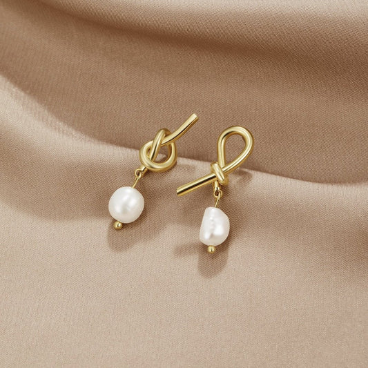 Boucles d'oreilles en or et perles d'eau douce