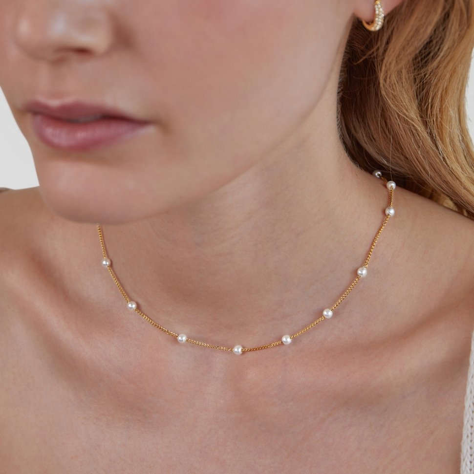 Collier en perles de Ren