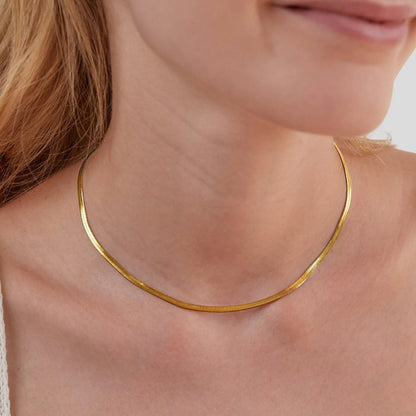 Collier en chaîne dorée