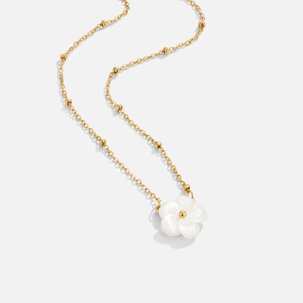 Magnifique Collier de Fleurs